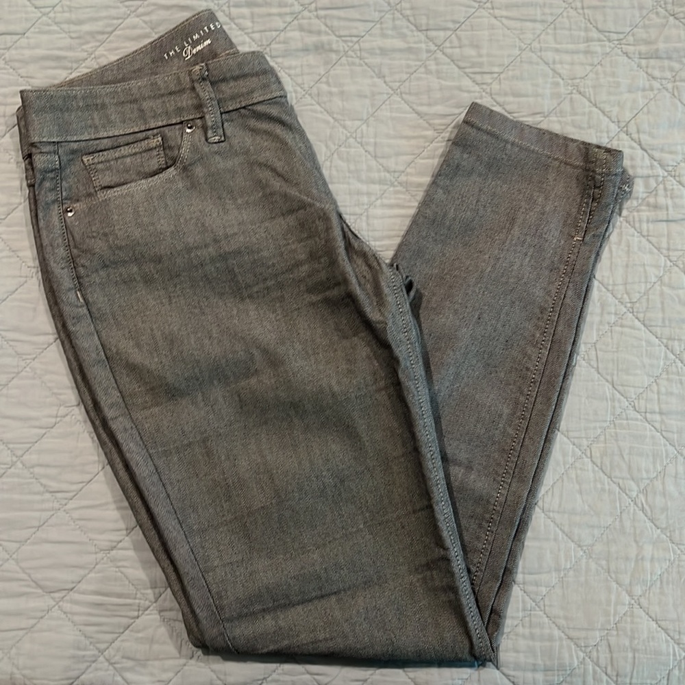 The Limited skinny 917 crop Jeans